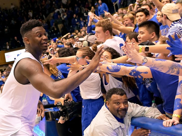 zion-williamson-duke-fans-inline.jpg